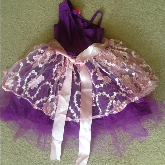 💕PRETTY CHIC GIRL DRESS💕FITS SIZE 3 AND UP💕 - Picture 2 of 3